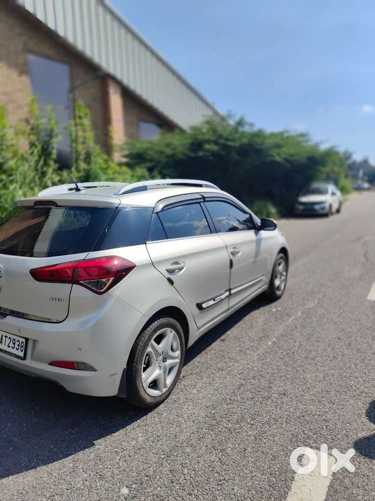 Hyundai I20 Asta 1.2 Ivt, 2018, Cng & Hybrids
