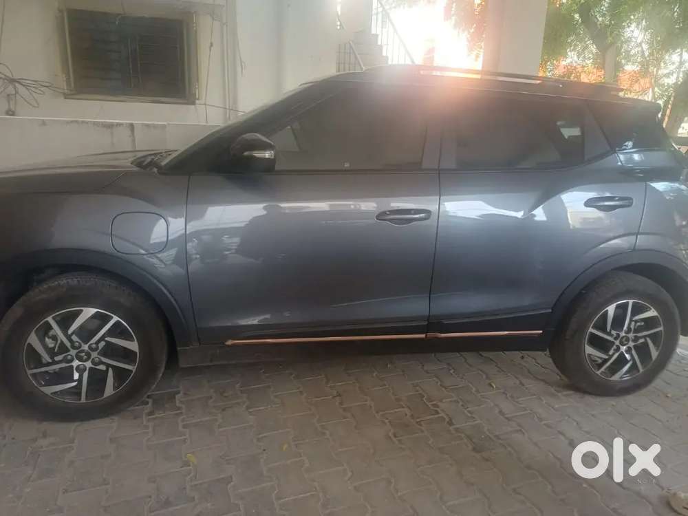 Xuv400 brand new 2026May reg.50k  leather seat with stain free - Photo 2
