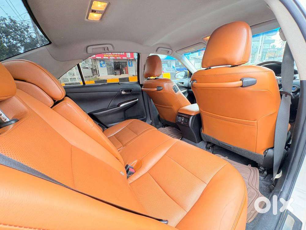 Toyota Camry Hybrid, 2018, Petrol