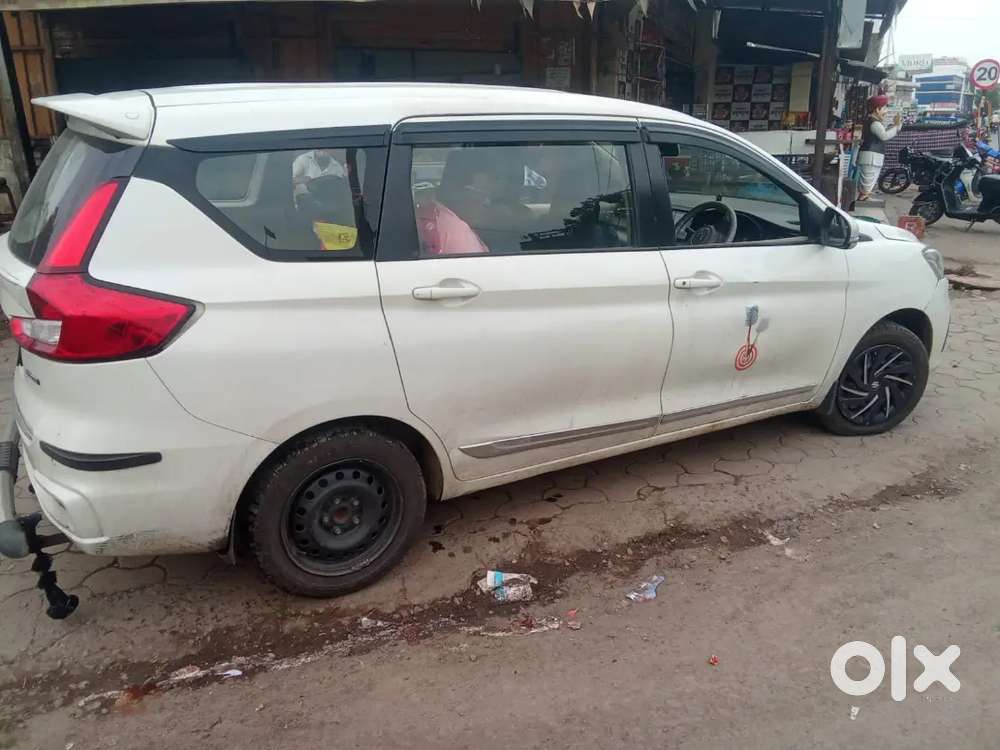 Maruti Suzuki Ertiga Vxi 2022