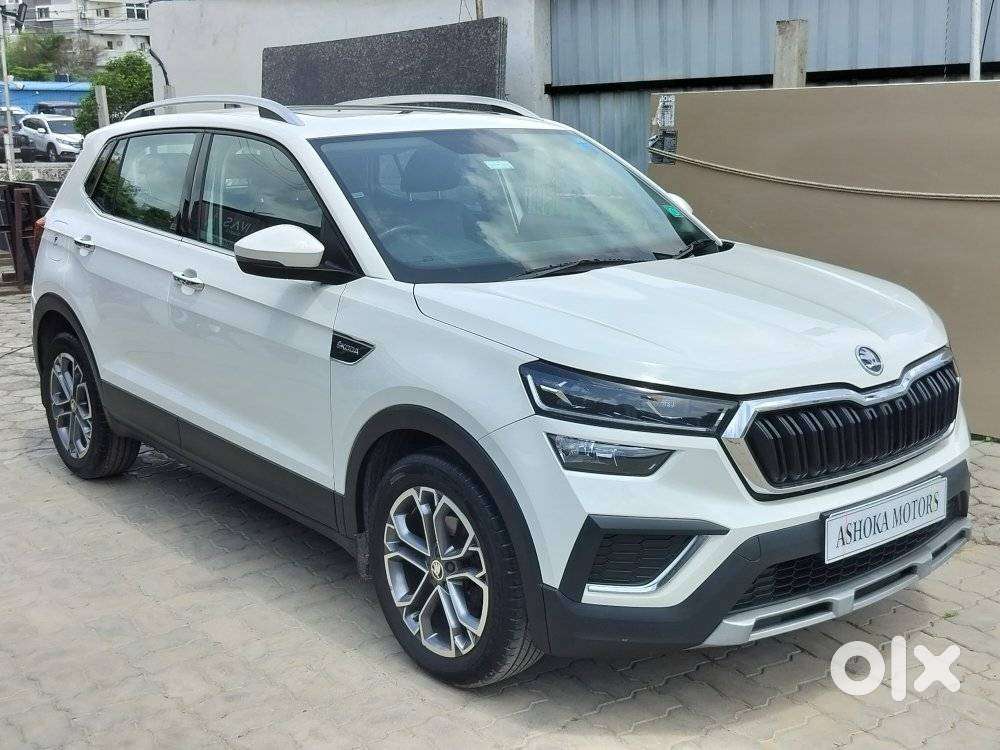 Skoda Kushaq 1.0 Tsi Style At, 2023, Petrol