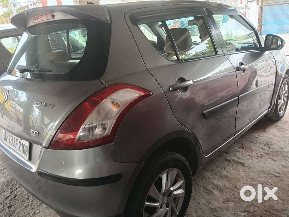 Maruti Suzuki Swift Ddis Zdi, 2013, Diesel