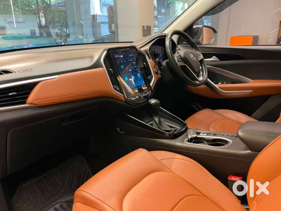 Mg Hector Plus 1.5 Sharp Dct, 2022, Petrol
