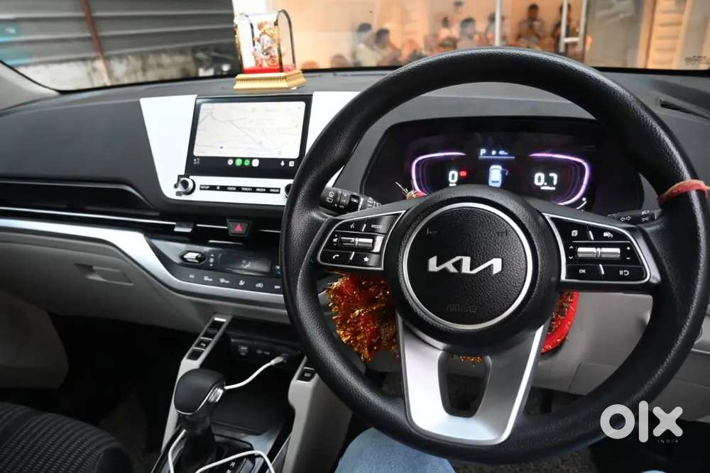 Kia Carens 7dct Showroom Condition 2023