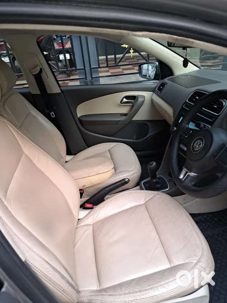 Volkswagen Vento 2012 Diesel 80000 Km Driven