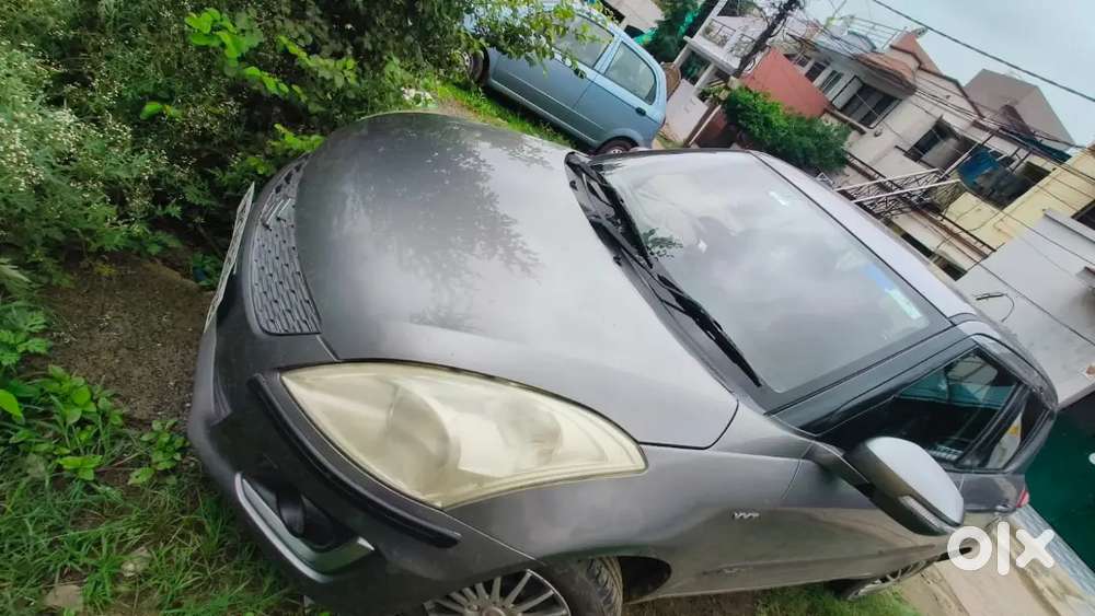 Maruti Suzuki Swift Vxi 2016