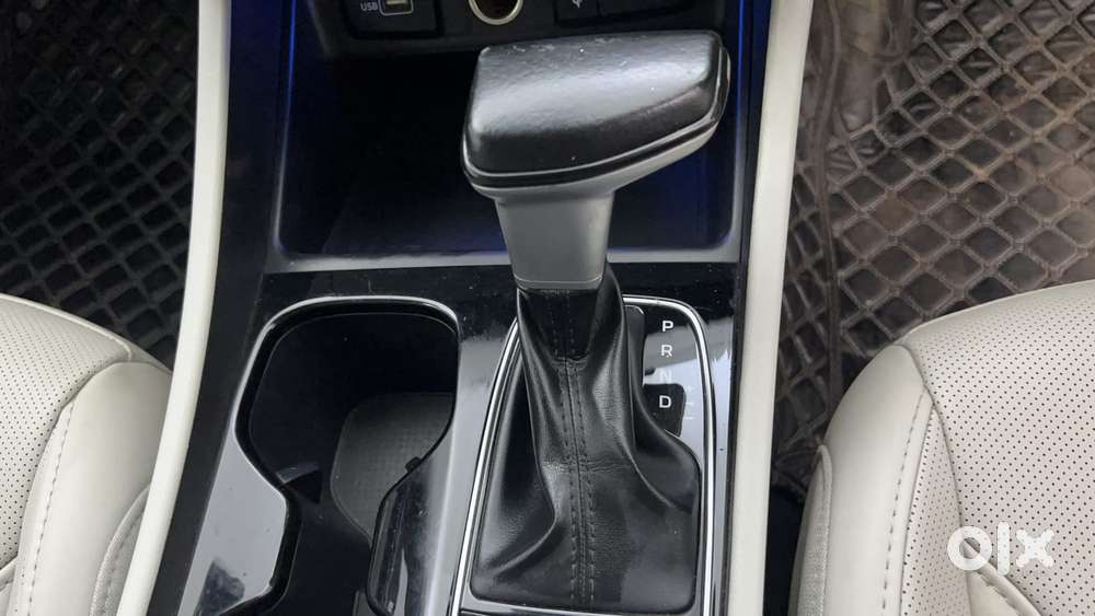 Hyundai Tucson 2.0 Signature Petrol At, 2023, Petrol