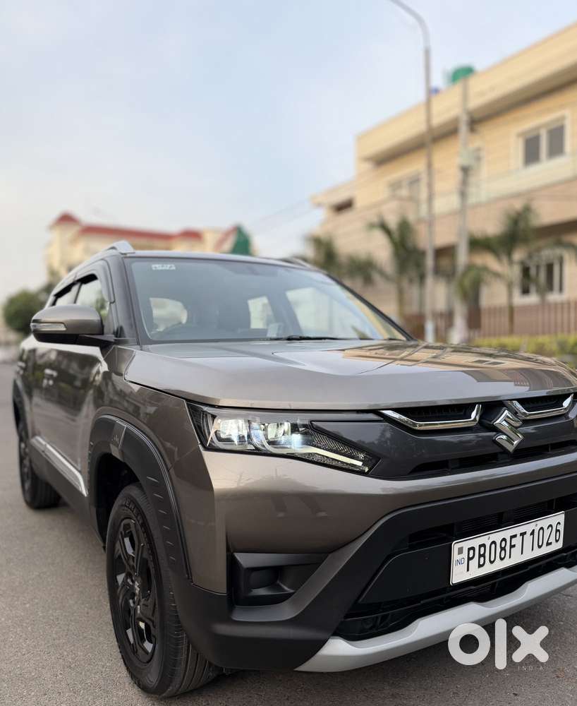 Maruti Suzuki Brezza 1.5 Zxi At Smart Hybrid, 2025, Petrol