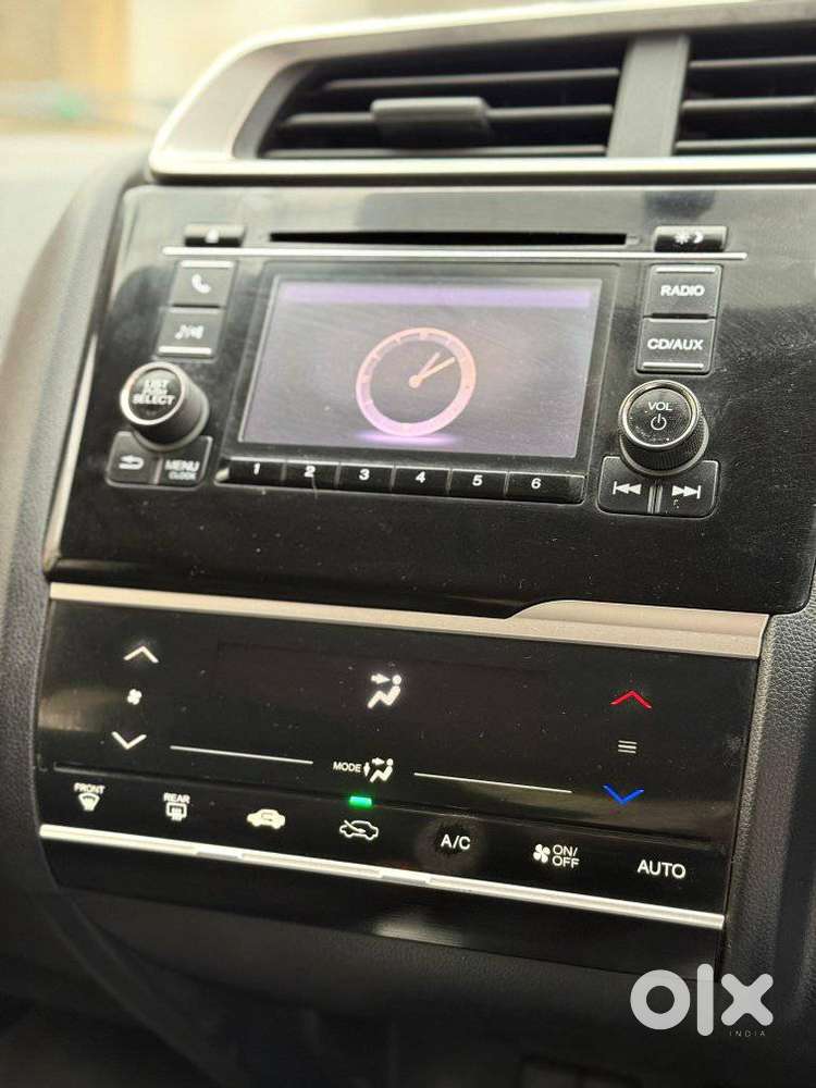 Honda Jazz V Cvt, 2015, Petrol