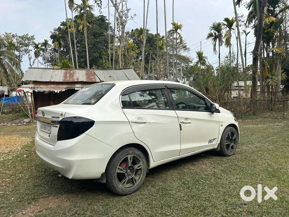 Honda Amaze Diesel 2015
