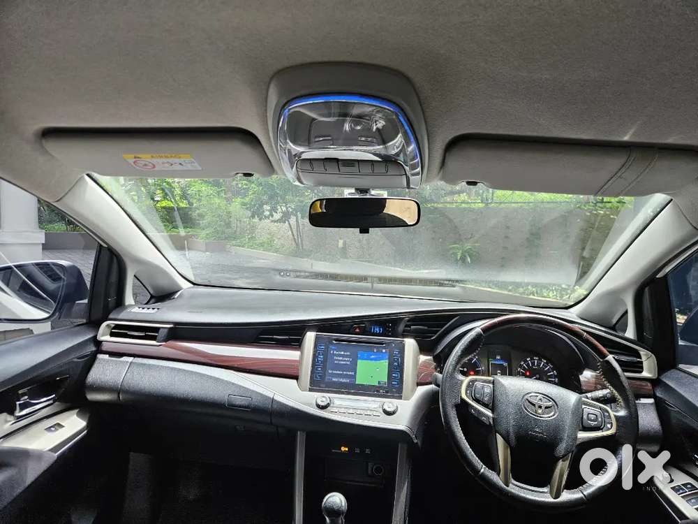 Innova Crysta 2018  V 7 Seater