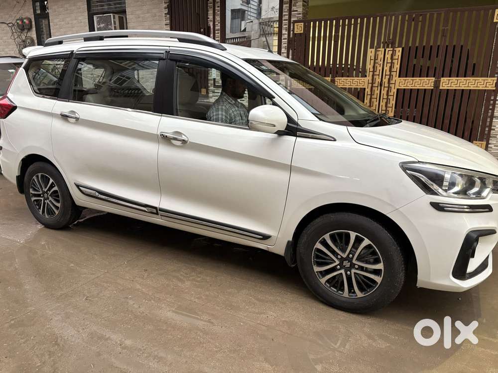 Maruti Suzuki Ertiga Zxi Plus Petrol, 2022, Petrol