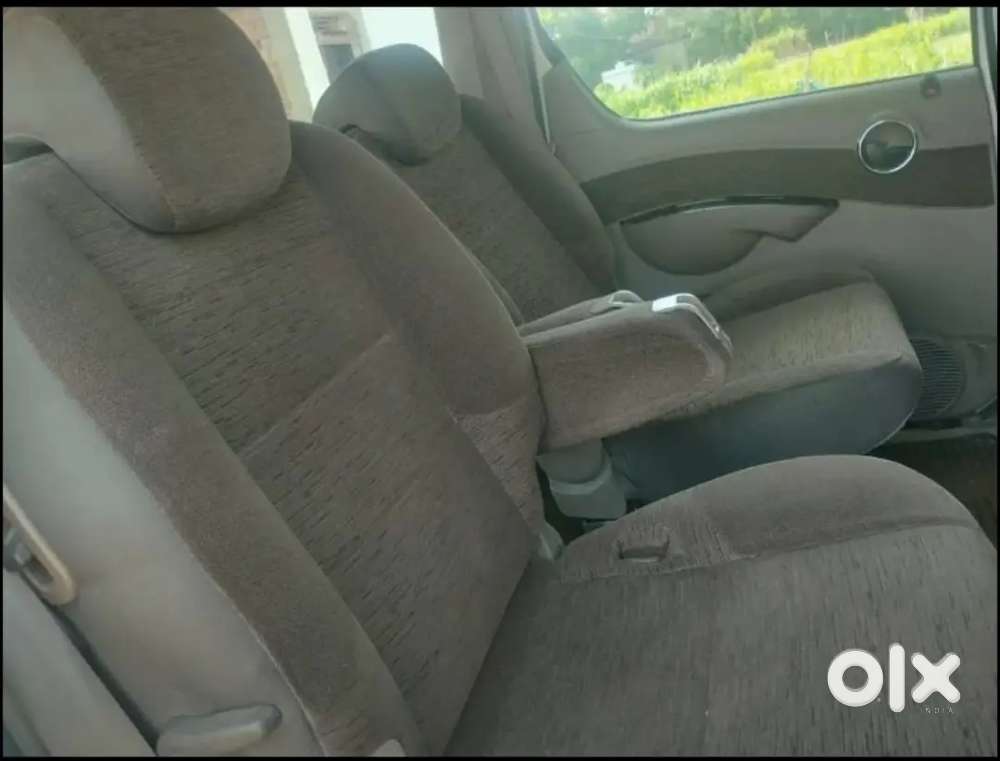 Mahindra Xylo Diesel Automatic 2011