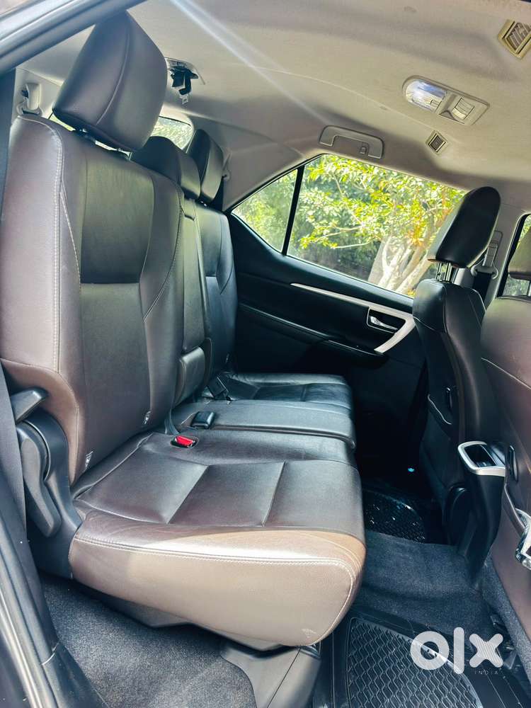 Toyota Fortuner 4x2 At 2.7 Petrol, 2017, Petrol