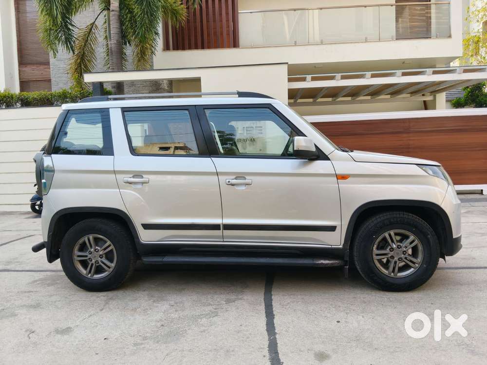 Mahindra Tuv 300 T10, 2019, Diesel