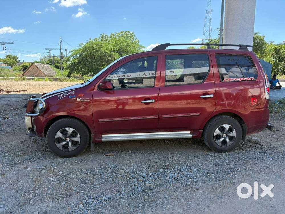 Mahindra Xylo - E6 (diesel) Variant