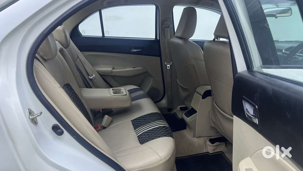 Maruti Suzuki Dzire Vxi Ags, 2022, Petrol