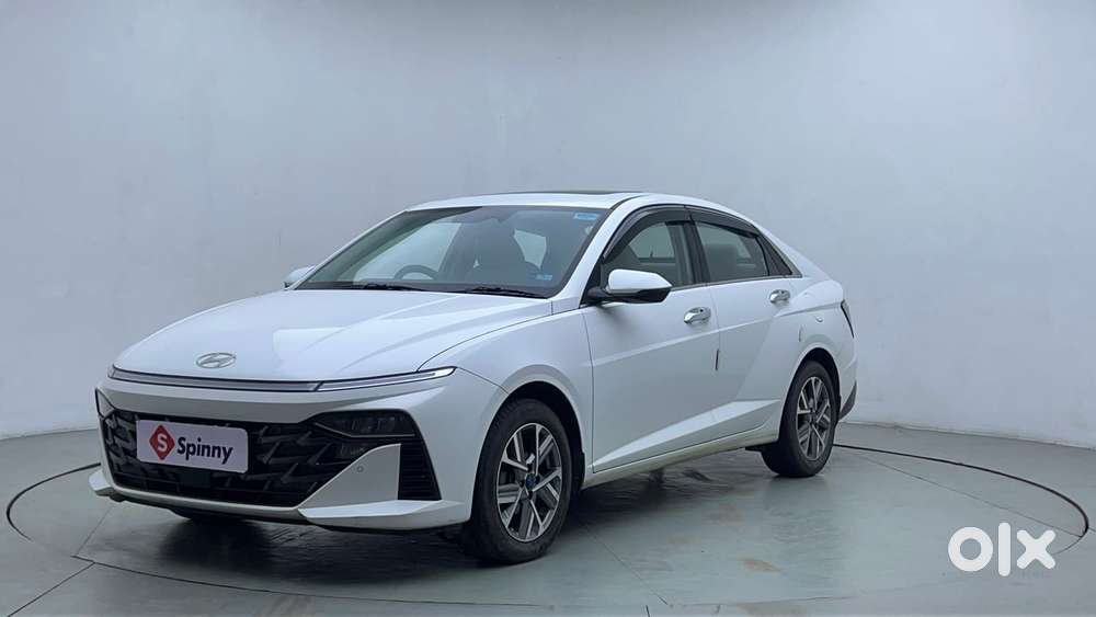 Hyundai Verna 1.5 Sx (o) Vtvt Ivt, 2023, Petrol