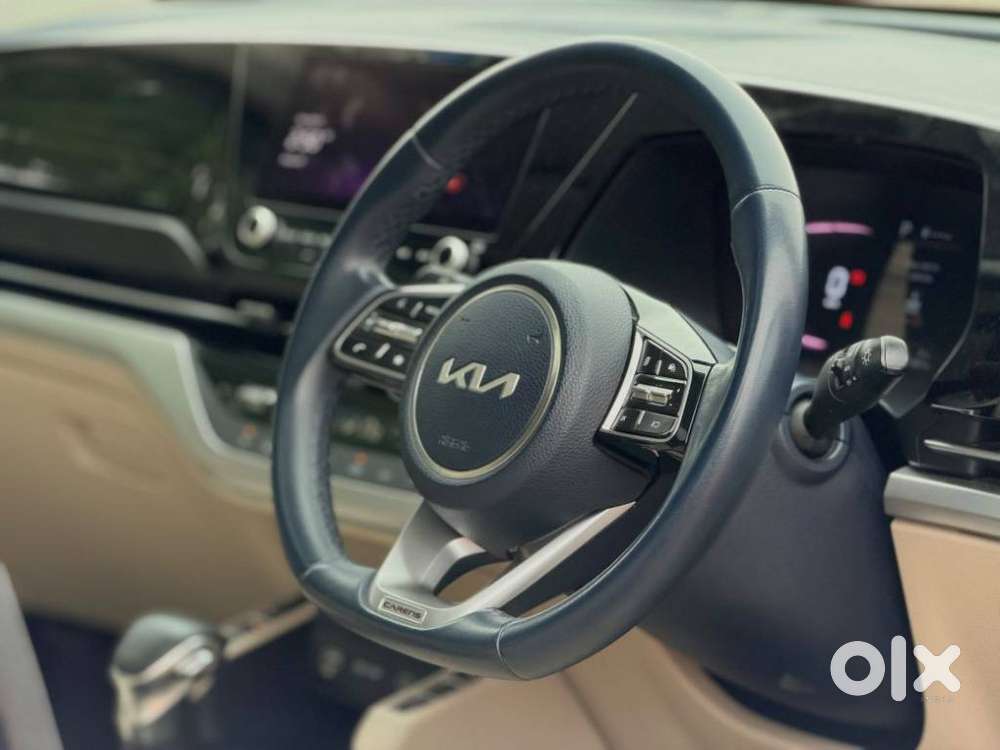 Kia Carens 1.4 Luxury Plus 6 Str, 2022, Petrol