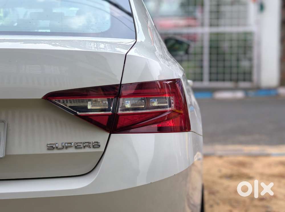 Skoda Superb Style 1.8, 2018, Petrol