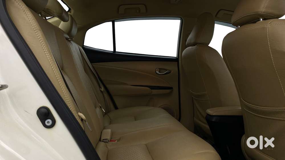 Toyota Yaris G Cvt, 2018, Petrol