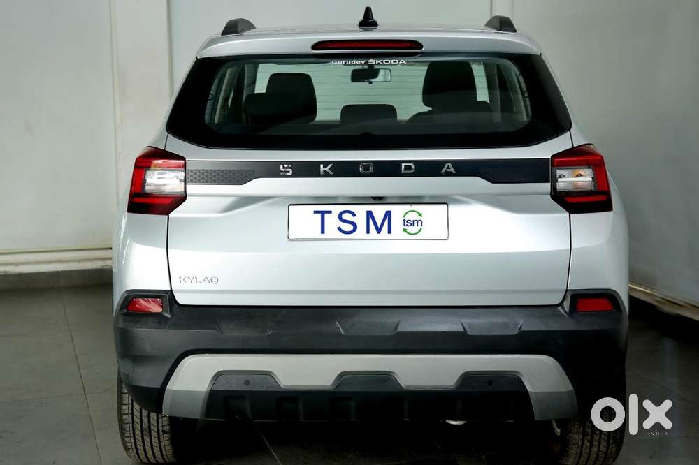 Skoda Kylaq Signature Plus At, 2025, Petrol