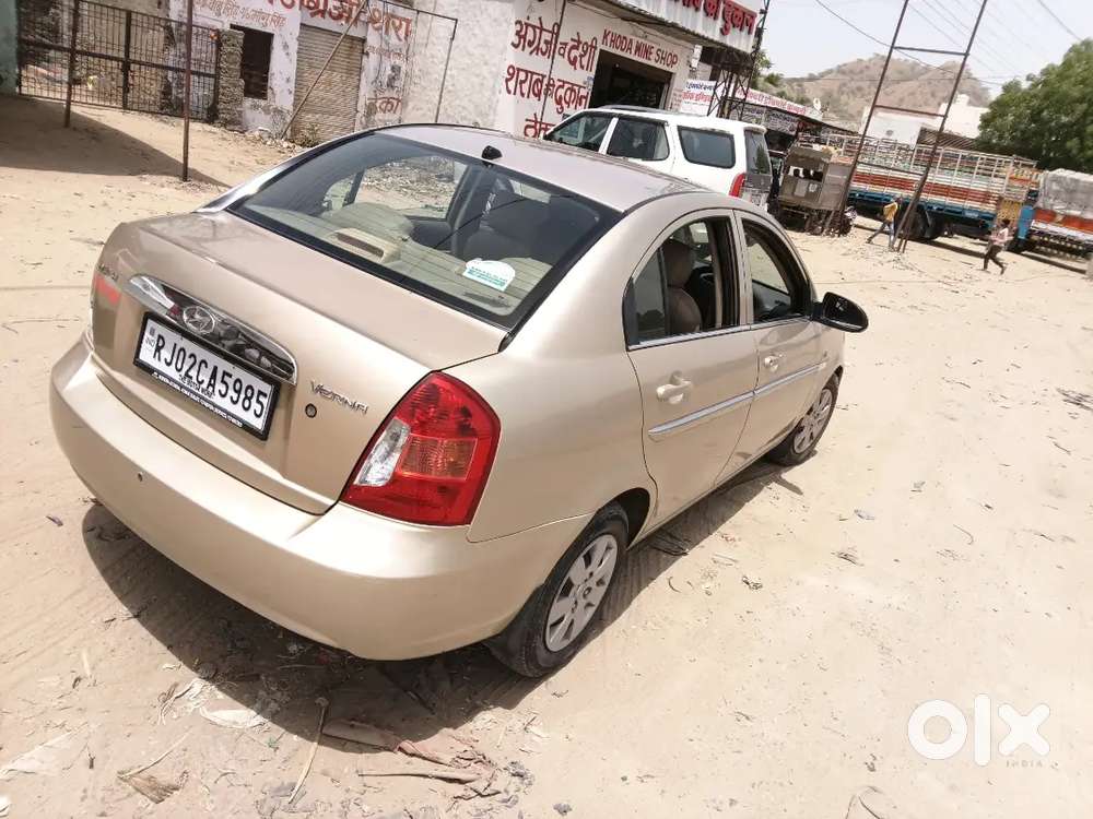 Hyundai Verna 2010 Petrol 81000 Km Driven