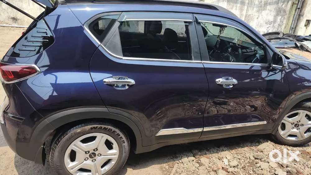Kia Sonet 2023 Petrol Well Maintained
