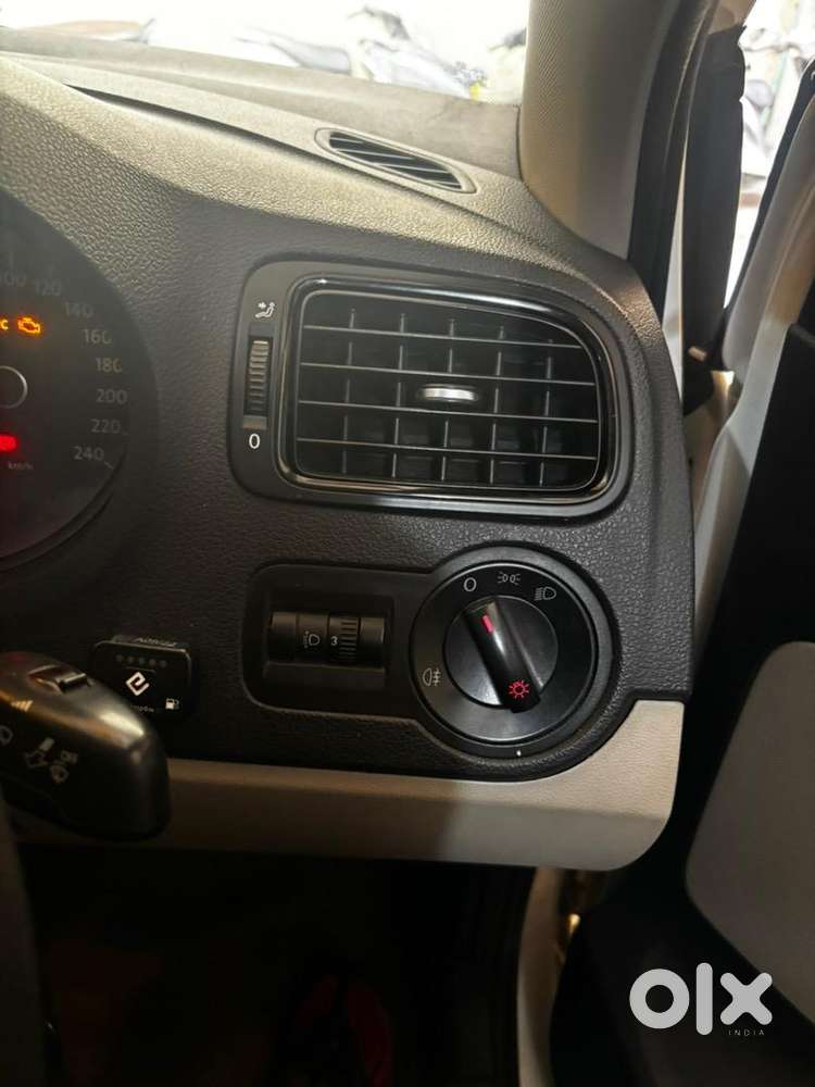 Volkswagen Polo 2012 Cng & Hybrids Well Maintained