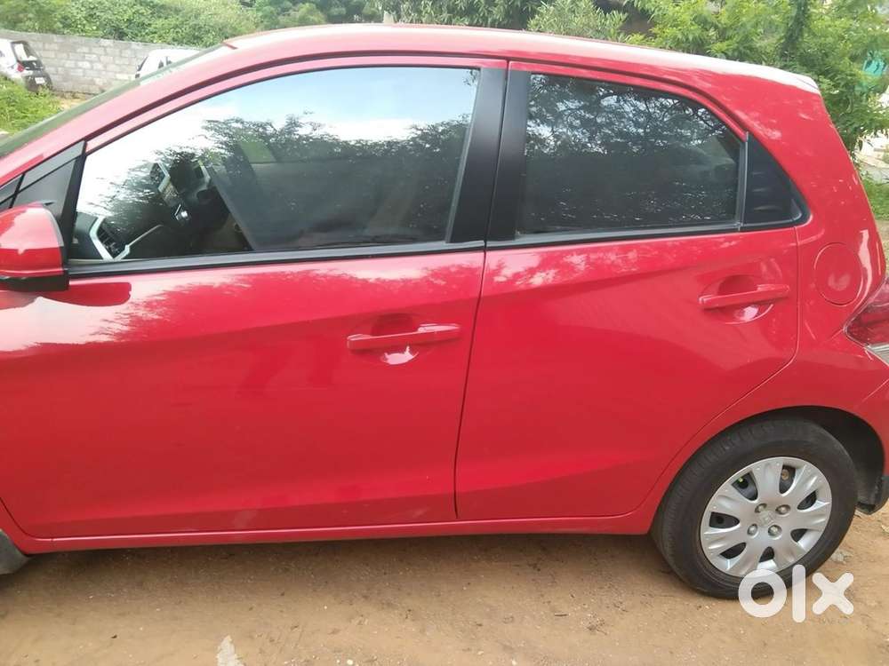 Honda Brio S(o) Mt,petrol 2018, Rally Red