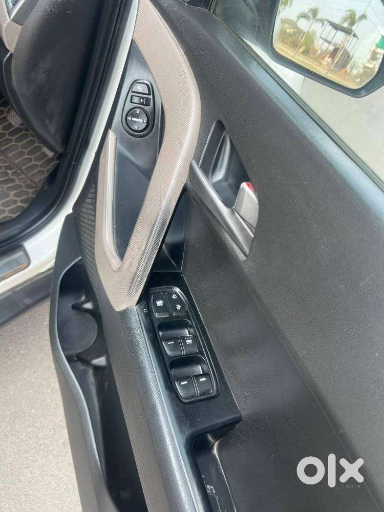 Hyundai Creta 1.6 Sx Plus Vtvt, 2016, Petrol