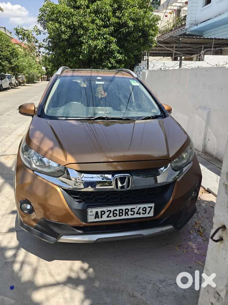 Honda Wr-v 2017 Sunroof Good Condition