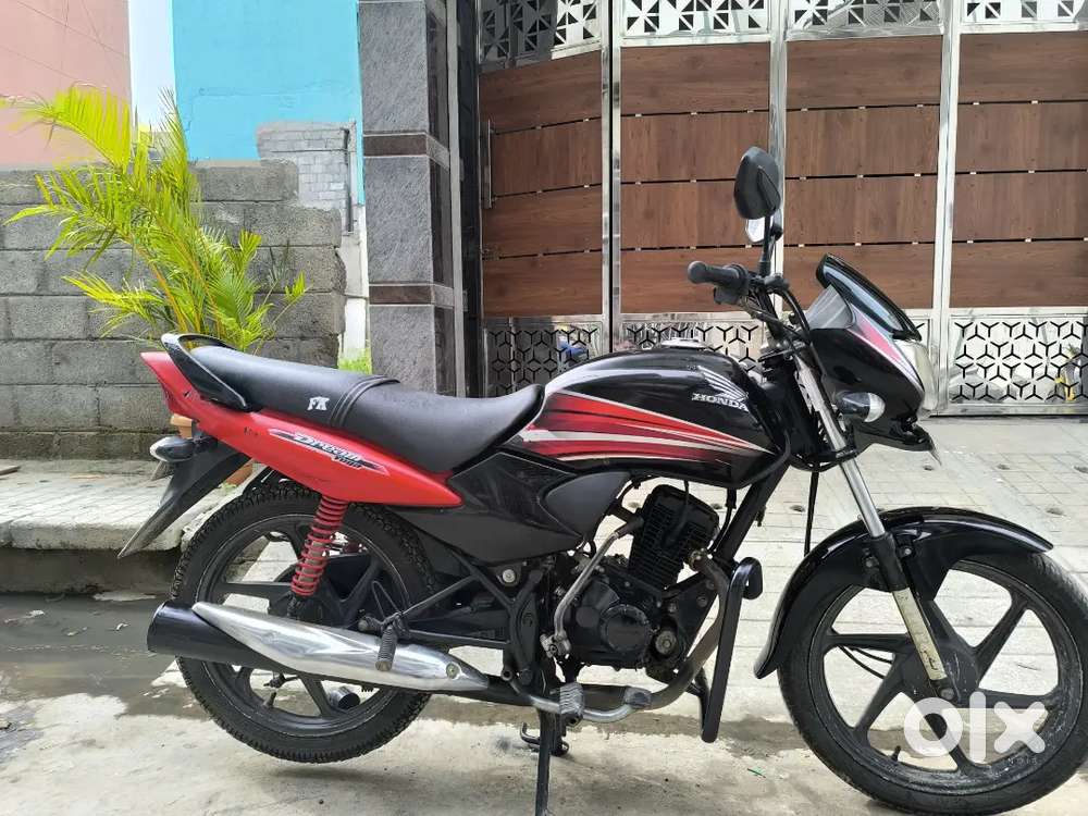 Honda dream Yuga 110 cc new two tyre single owner showroom
