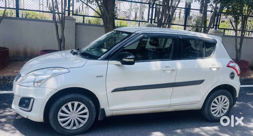 Maruti Suzuki Swift VXI, 2017, Petrol
