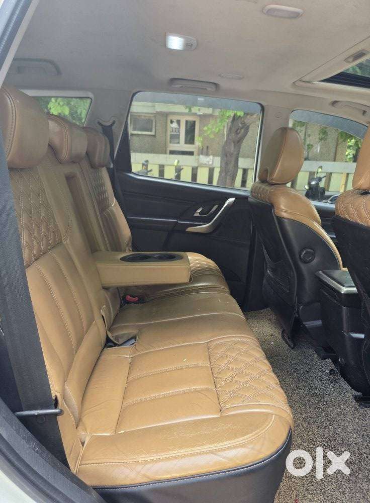 Mahindra Xuv500 W11 Option, 2018, Diesel