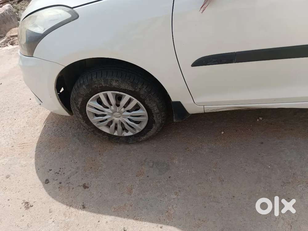 Maruti Suzuki Dzire 2017 Petrol 68000 Km Driven