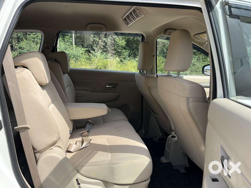Maruti Suzuki Ertiga Vxi At Petrol, 2025, Petrol