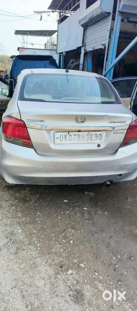 Honda Amaze Diesel 80000 Km Driven