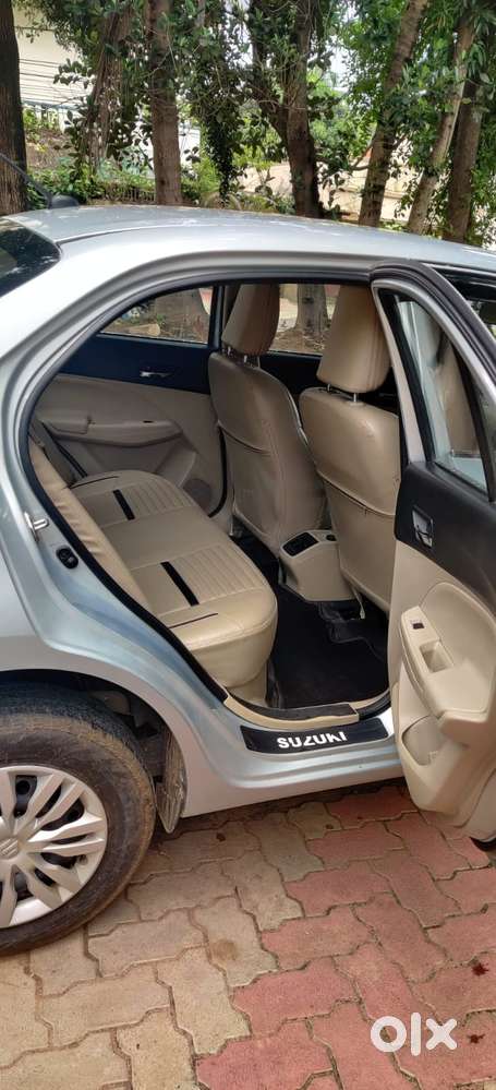 Maruti Suzuki Dzire 1.2 Vxi, 2023, Petrol