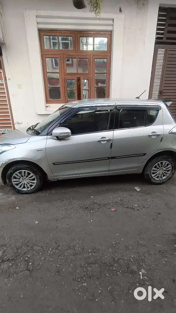 Maruti Suzuki Swift Petrol 2015