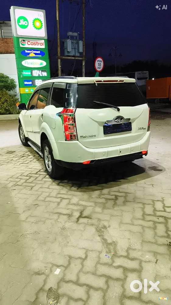 Mahindra Xuv500 2014  Top Model Vip Number New Tyre Full Service