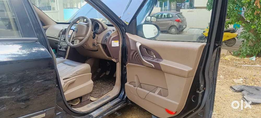 Mahindra Xuv500 2011 Diesel 114000 Km For Sell. Delhi Registration