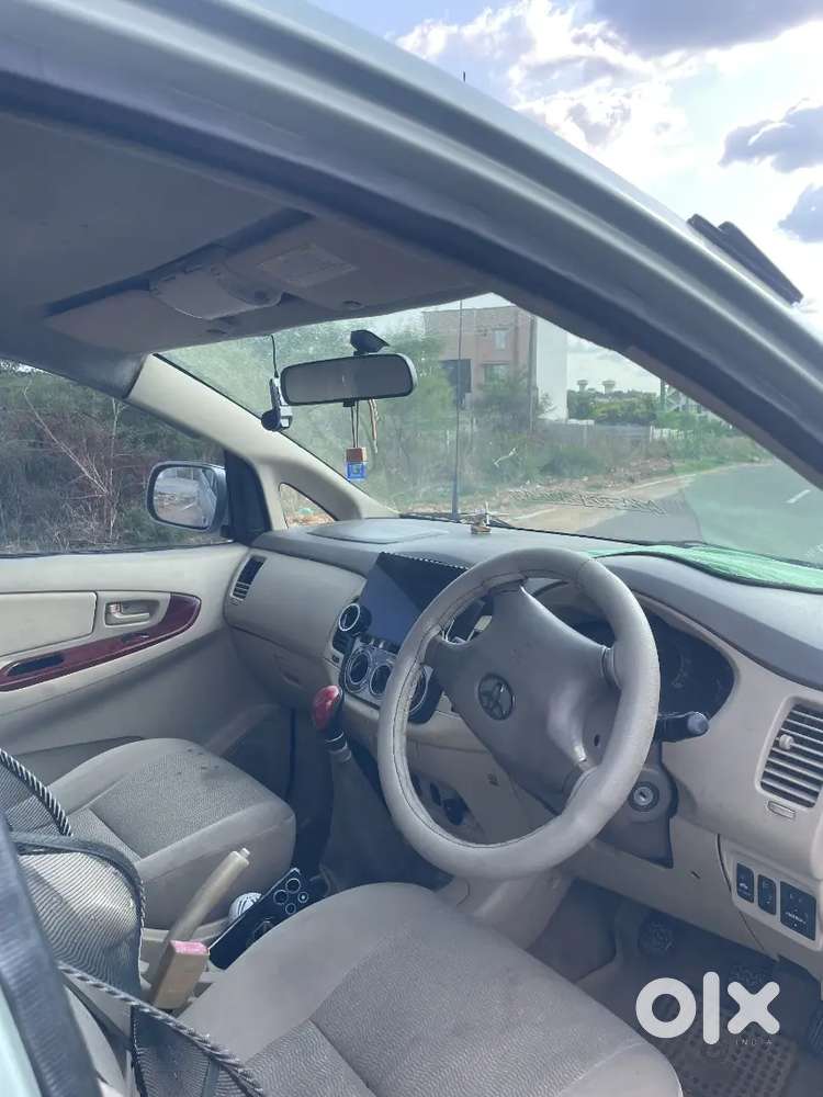 Toyota Innova 2005