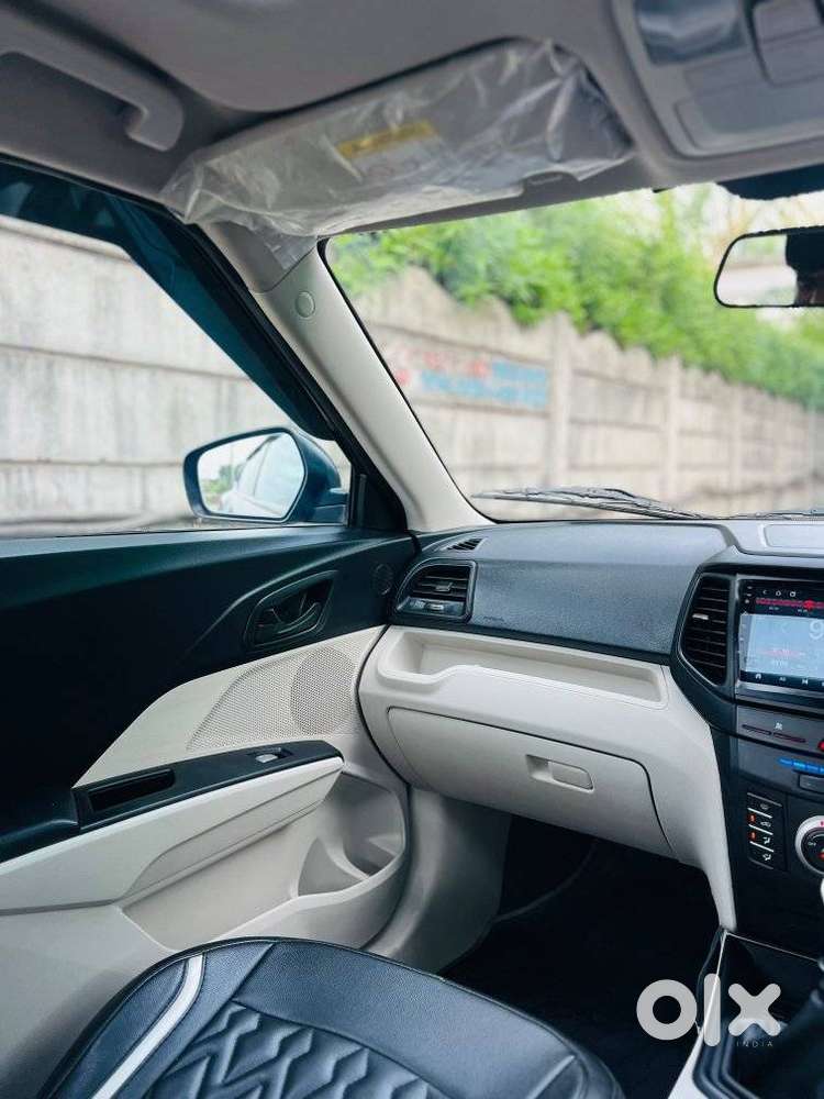 Mahindra Xuv300 W4, 2024, Petrol