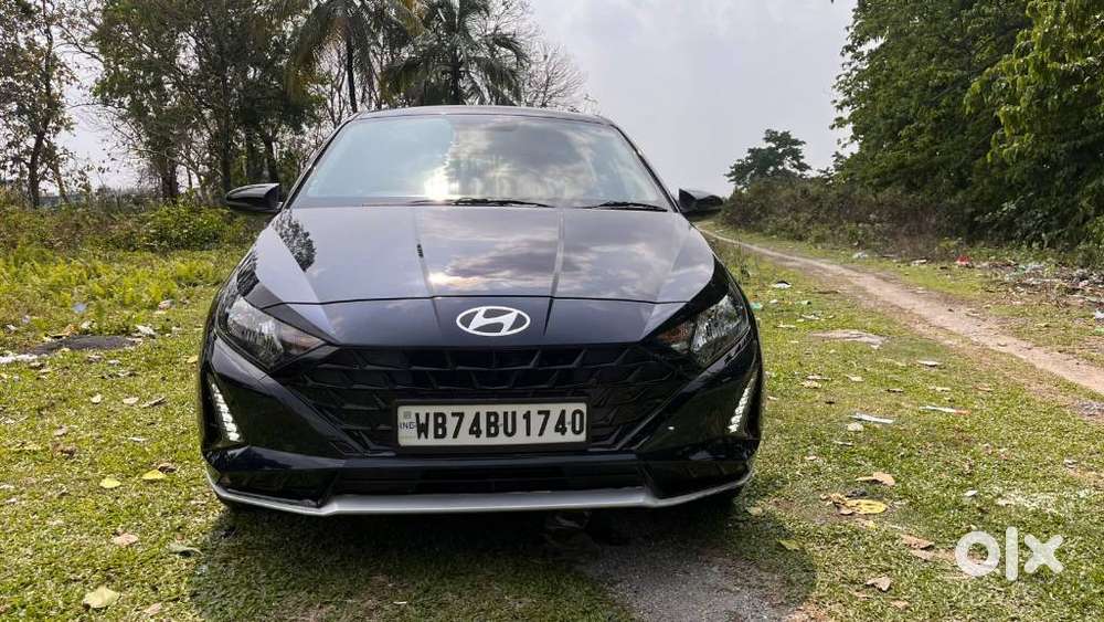 Hyundai I20 Sportz 1.2 Mt Dual Tone, 2024, Petrol