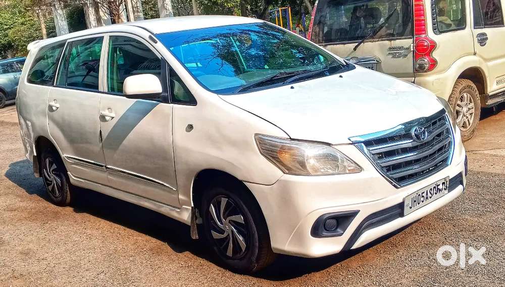 Toyota Innova 2013 Diesel 135332 Km Driven