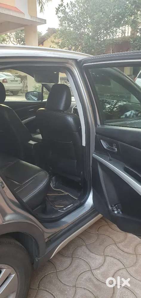 Maruti Suzuki S-cross 1.6 Alpha Diesel Well-maintained