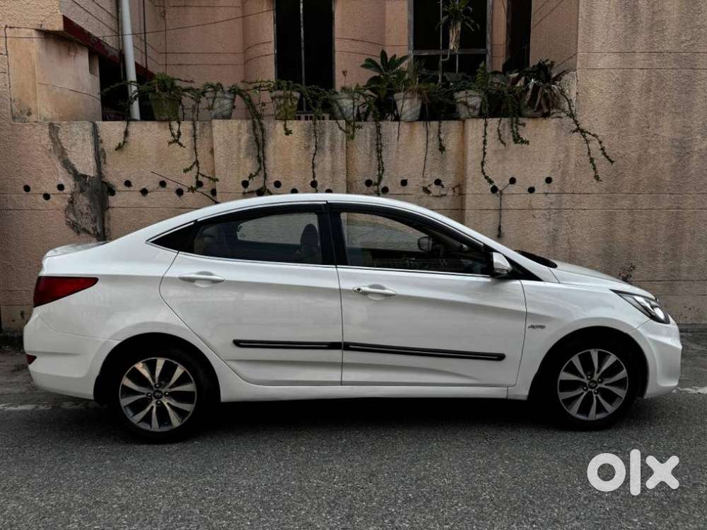 Hyundai Verna Sx Petrol At, 2014, Petrol