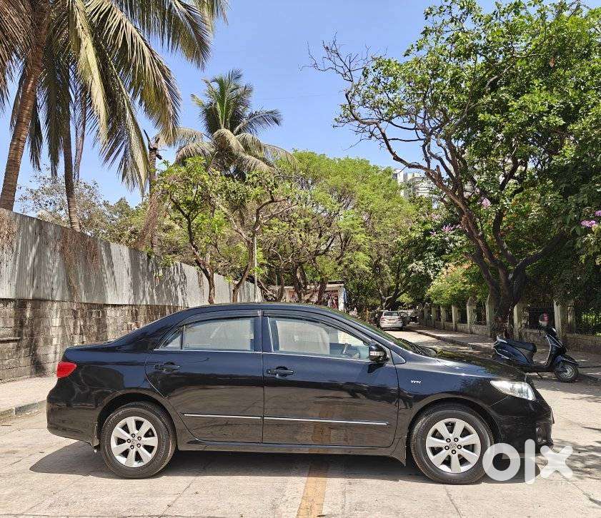 Toyota Corolla Altis [2011-2014] 1.8 Vl At, 2013, Petrol