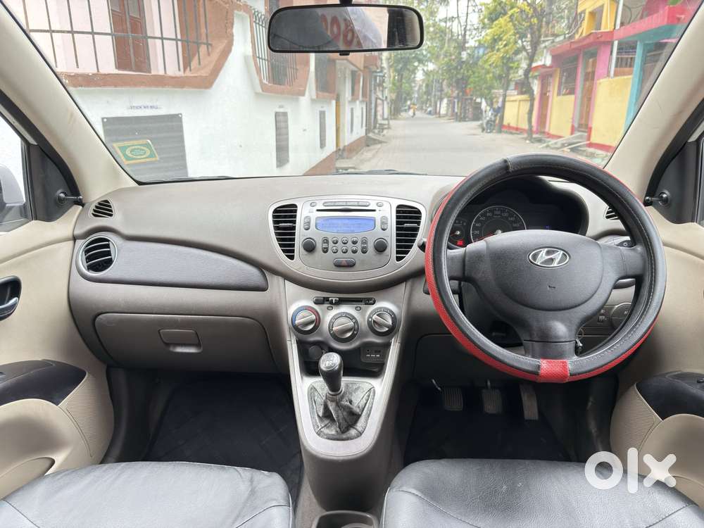 Hyundai I10 Sportz, 2014, Petrol